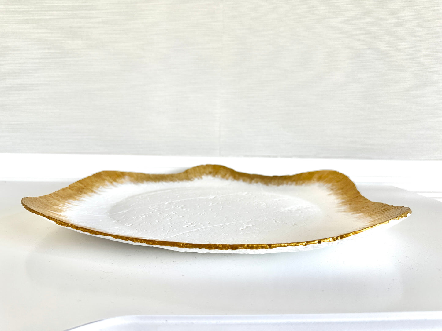 February White and Gold Paper Mache Wavy Table Top Tray