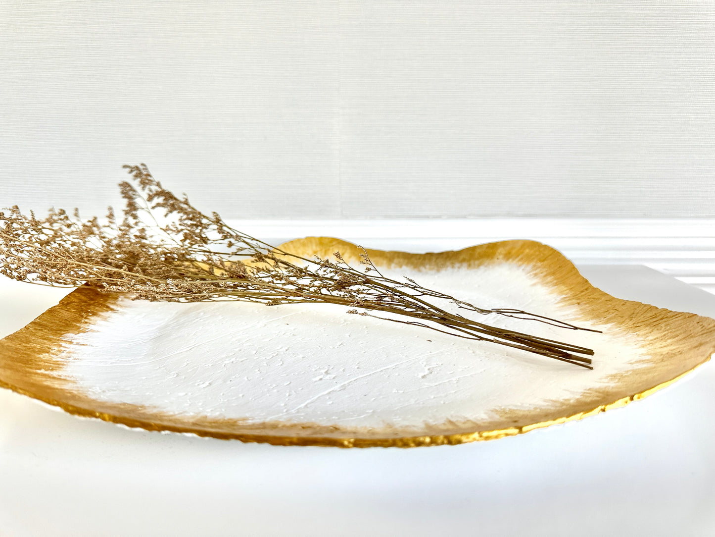 February White and Gold Paper Mache Wavy Table Top Tray